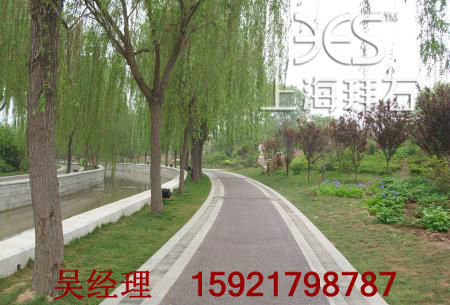 透水混凝土.jpg