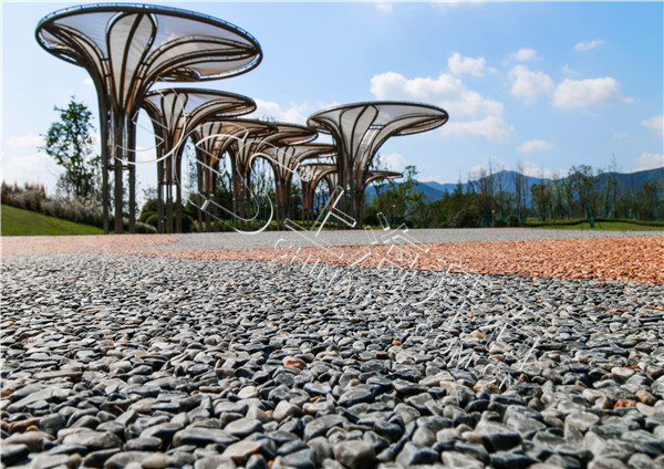 膠粘石地坪.jpg